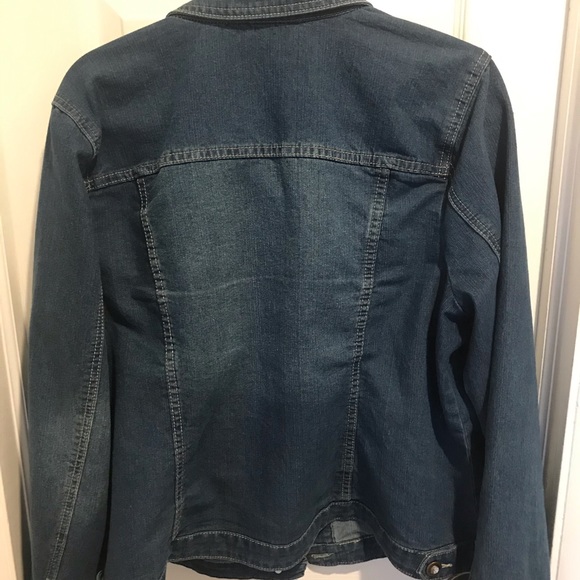 Denim jacket - Picture 4 of 4
